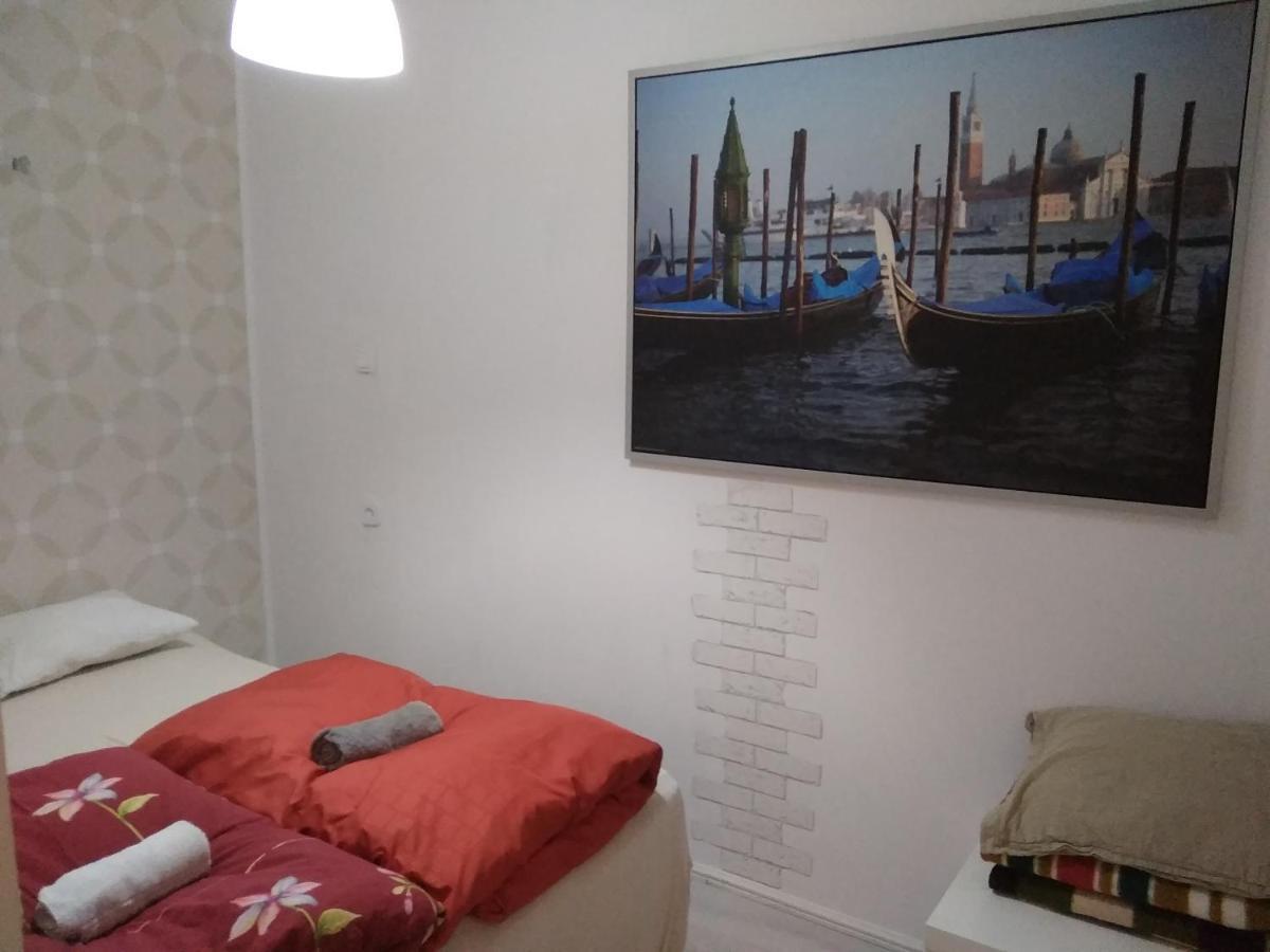 Apartament Przy Parku Noclegi Płock Eksteriør bilde